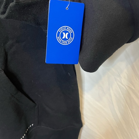 Hurley Men’s hoodie. Black with embroidered tropical flowers. Size large. NWT. - Picture 5 of 6